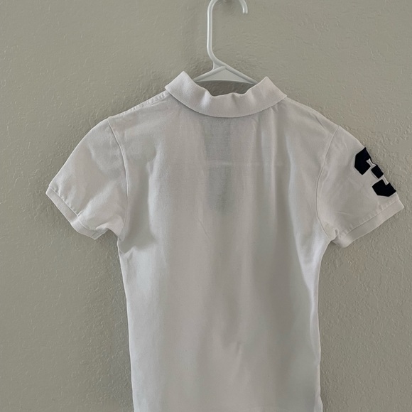 U.S. POLO ASSN polo shirt size S (8 years old) for boys.
100%cotton
Like new - Picture 2 of 6